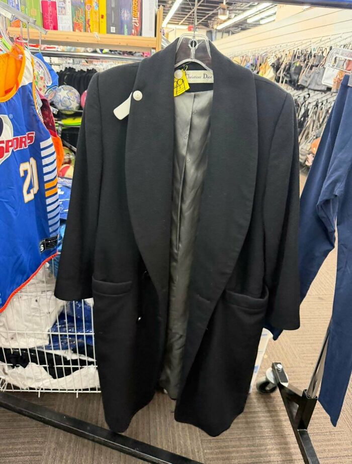 Wait Till You See These Thrift Store Wins That’ll Totally Surprise You