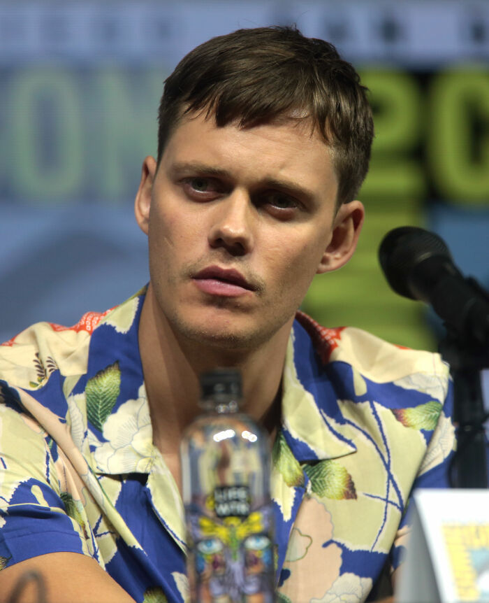 Bill Skarsgård: Pennywise With Eye Tricks, 36