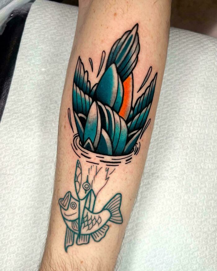 Black Swan Tattoo That’s Pure Contrast Magic