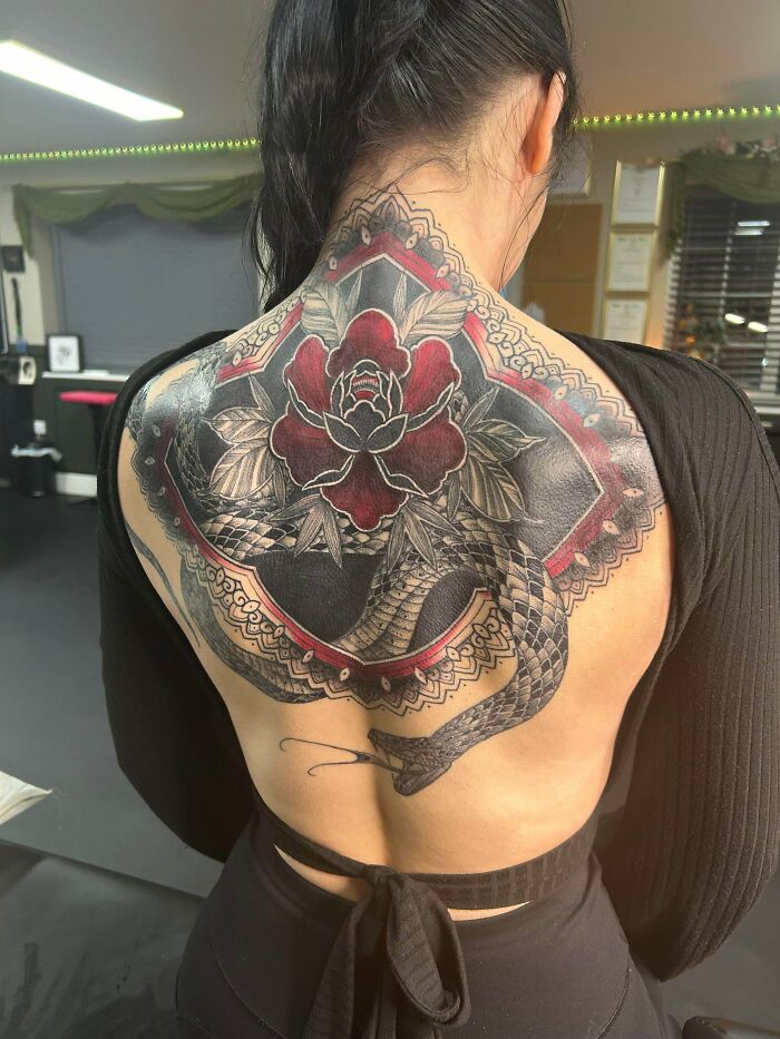 Back Piece Coverup That’s Totally Nailing It