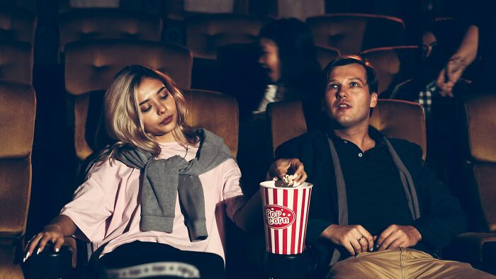 Dudes Who Totally Bombed Their First Dates (Before Dessert!)