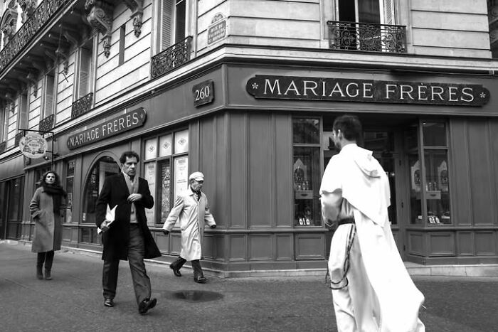 Wait, Paris Like You've Never Seen It! 40 Pics That'll Totally Surprise You