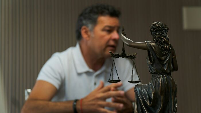 Unexpected Courtroom Chaos: The Wildest Legal Stories You Have to Hear to Believe