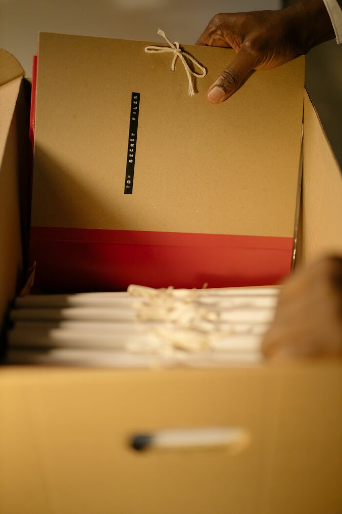 You Won’t Believe These Wild Things People Found Out About Their Coworkers
