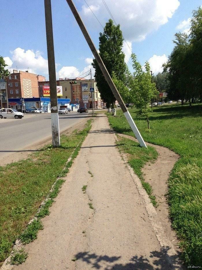 Russian Belief: Electric Poles Shrink You! What About Your Country?