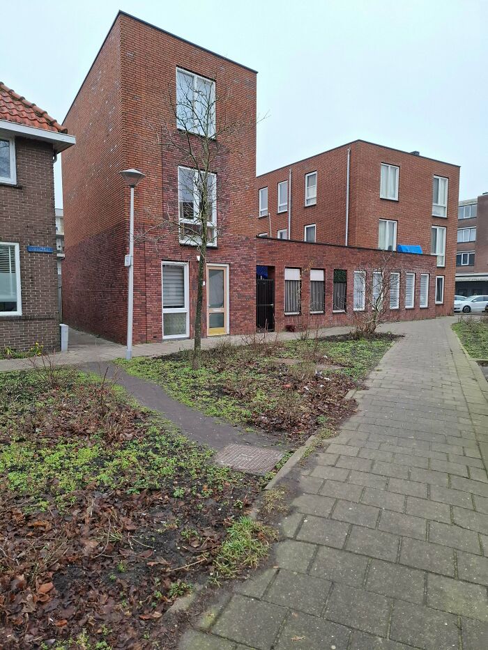 Shortcut Straight To The Alley In Gouda, Netherlands