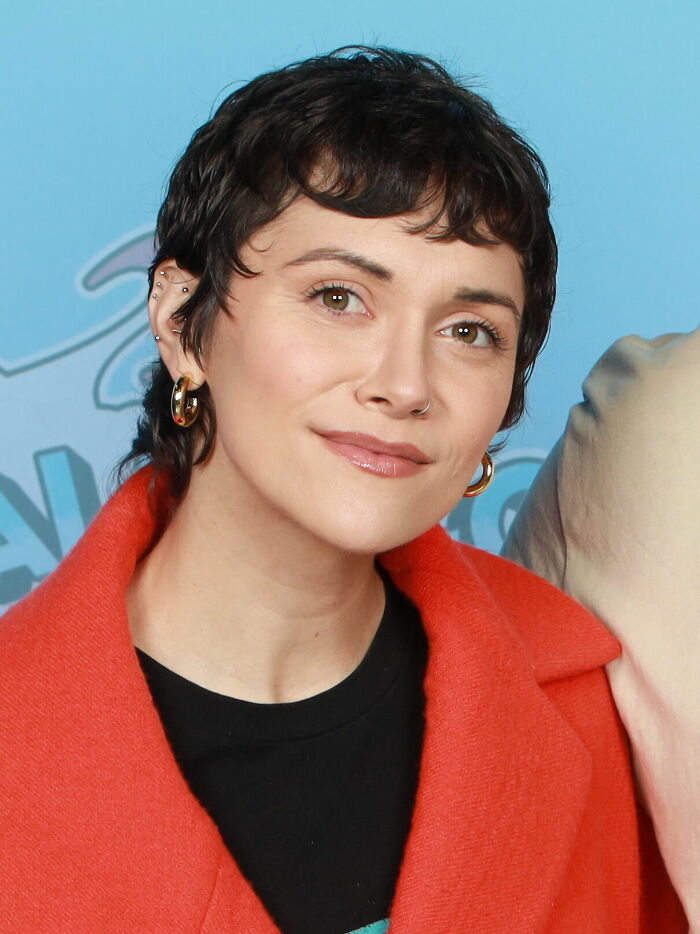 Alyson Stoner: Dancing, Singing, Acting, And Masterclass Maker