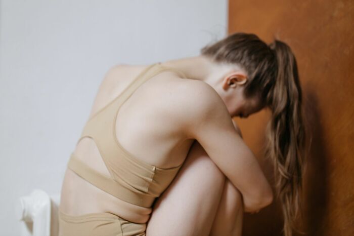 The Wildest Mental Health Struggles Therapists Say Are the Toughest to Handle