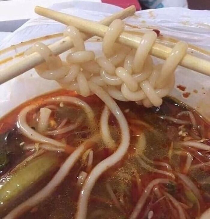 Wait, People Shared These Weirdly Awesome 'Hmmm' Pics?!
