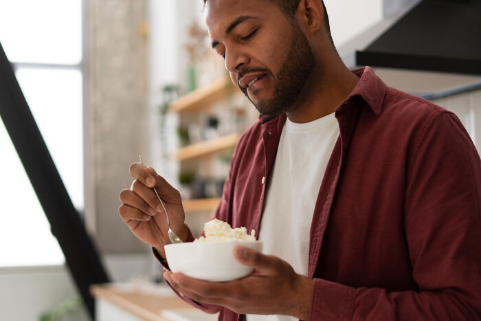 The Wildest Ways People Found Out Their Partner Was Cheating (Yep, For Real!)