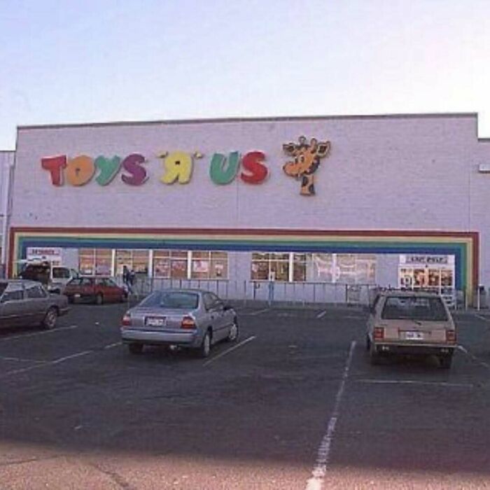 Let's Dive Into 96 Ridiculously Funny Nostalgia Pics From 'No Context Nostalgia'!
