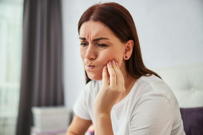 Wait, They Actually Ranked These Health Signs People Always Brush Off?