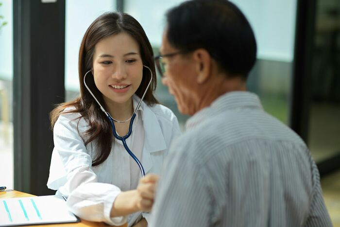Wait, They Actually Ranked These Health Signs People Always Brush Off?