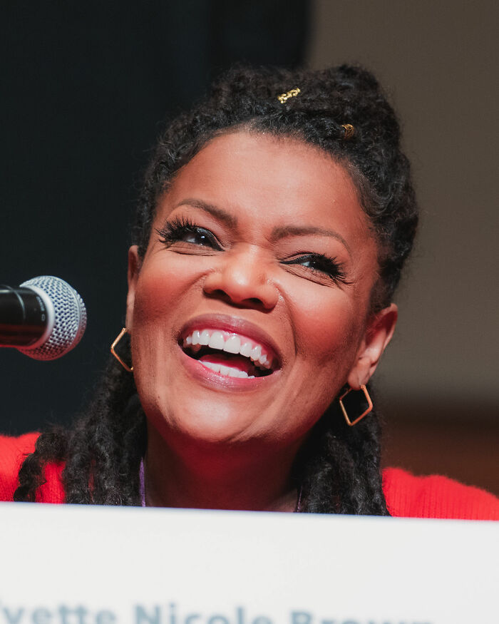 Actress & Comedian Yvette Nicole Brown, 55