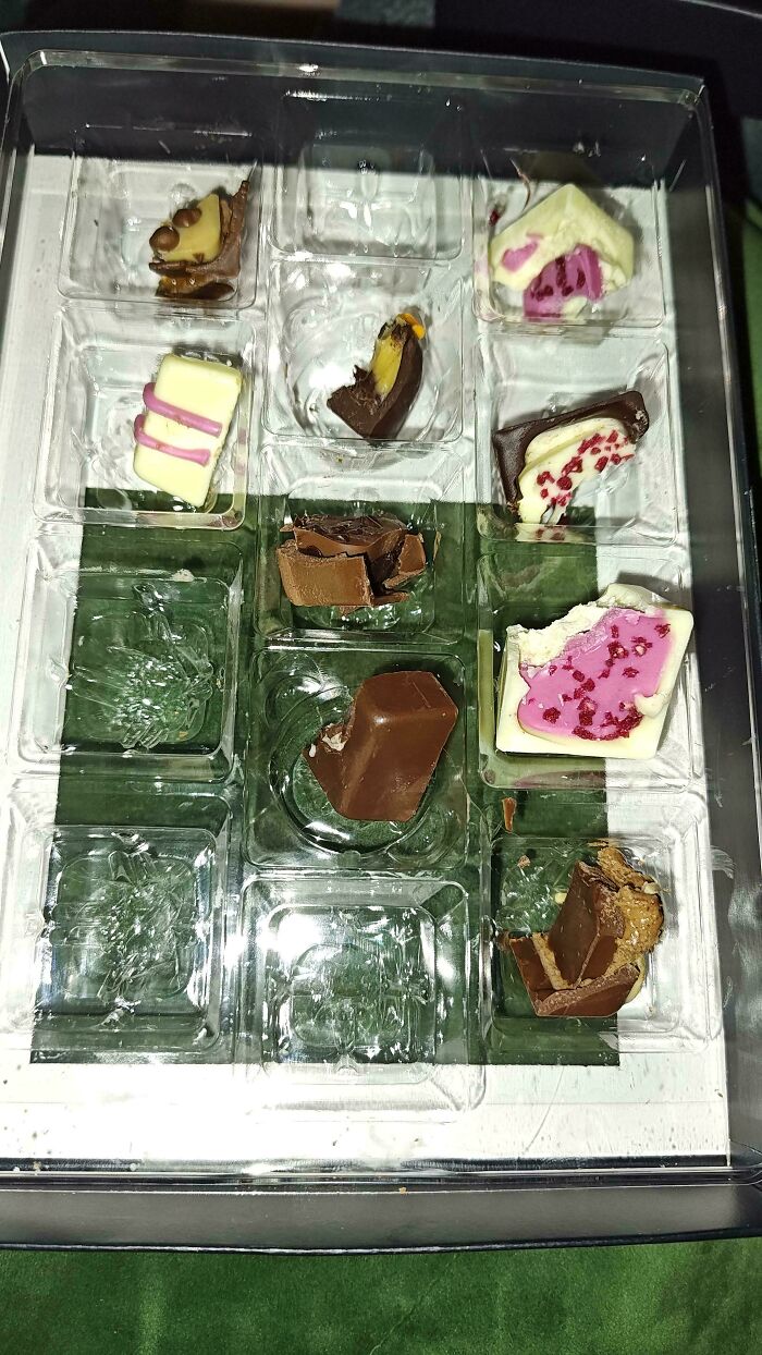 The Chocolate Taste Tester: My Boyfriend Samples Every Single Piece One-by-One