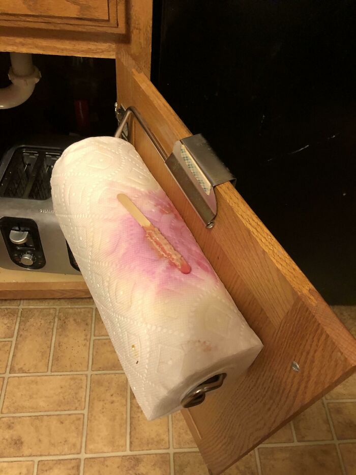 Toddler Needed Somewhere To Put His Popsicle...