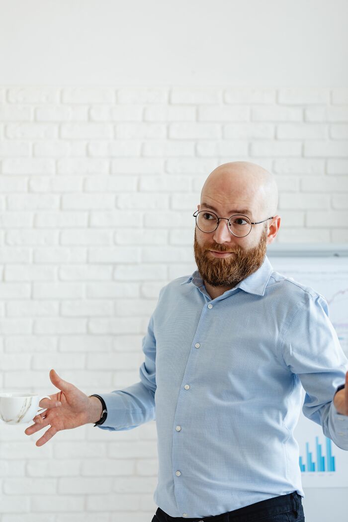 The Ultimate List of Mind-Bending Tricks That'll Totally Confuse Your Friends
