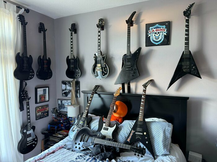 The Guitars Really Tie the Room Together