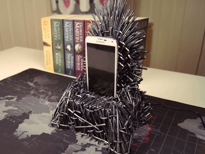 Made an Iron Throne Phone Charger Because Why Not?