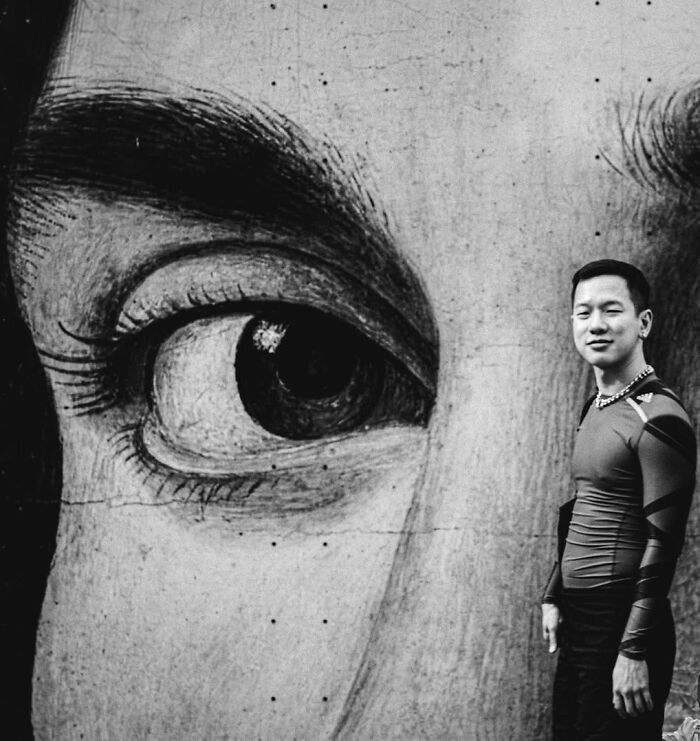 40 Street Photos That Totally Surprise You Around Every Corner