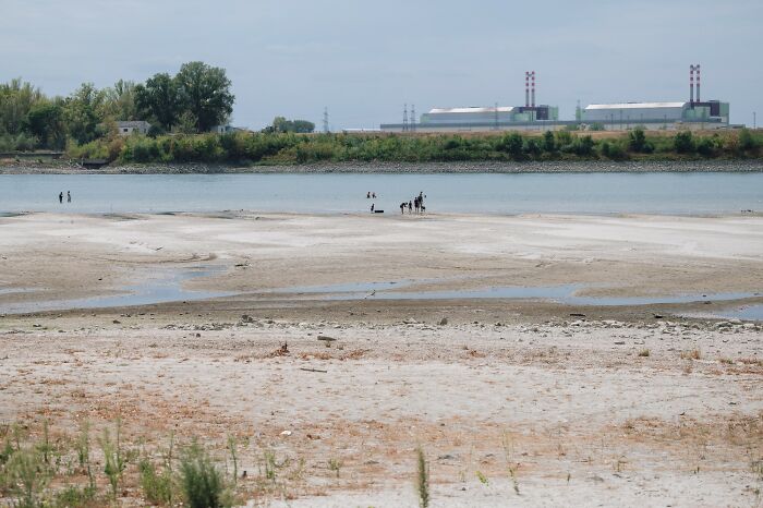 Hungarian Nuclear Plant Humming on One Reactor Thanks to Drought