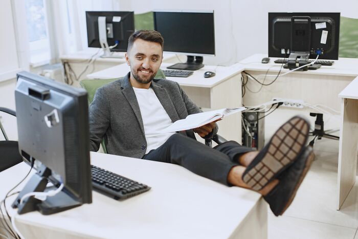 Wait, They Actually Ranked Doing the Bare Minimum at Work?!