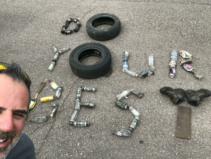 These 80 Clean-Up Pics Are Weirdly Satisfying (And Kinda Sad, Too)
