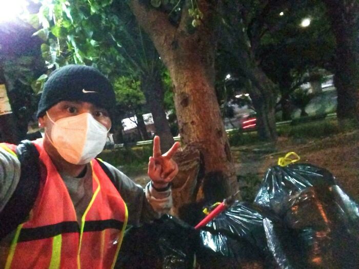 These 80 Clean-Up Pics Are Weirdly Satisfying (And Kinda Sad, Too)