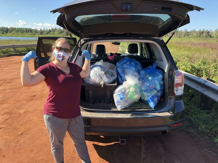These 80 Clean-Up Pics Are Weirdly Satisfying (And Kinda Sad, Too)