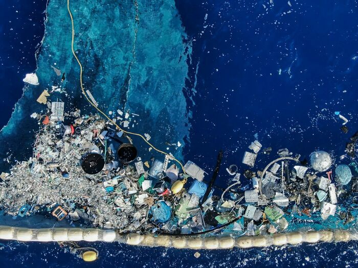 These 80 Clean-Up Pics Are Weirdly Satisfying (And Kinda Sad, Too)