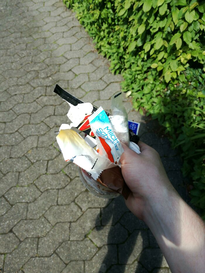 These 80 Clean-Up Pics Are Weirdly Satisfying (And Kinda Sad, Too)
