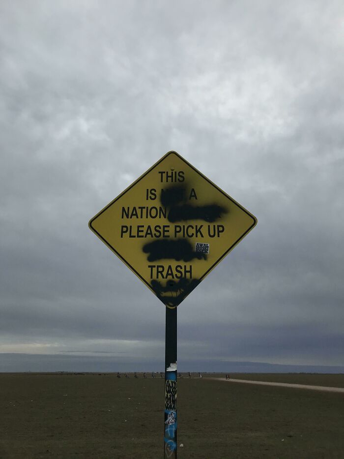 These 80 Clean-Up Pics Are Weirdly Satisfying (And Kinda Sad, Too)
