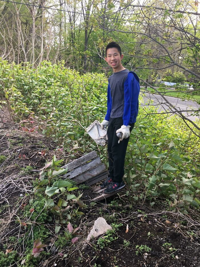 These 80 Clean-Up Pics Are Weirdly Satisfying (And Kinda Sad, Too)