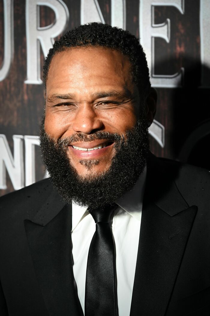 Anthony Anderson: The Funniest Guy You’ll Wanna Watch