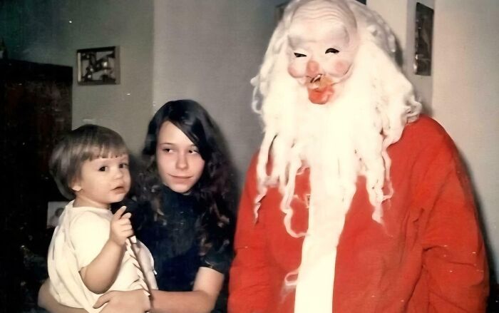 Wait, They Actually Ranked These Wickedly Weird Cursed Pics?