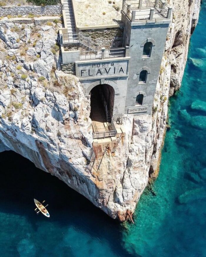 Porto Flavia, Sardinia: Underwater Coolness