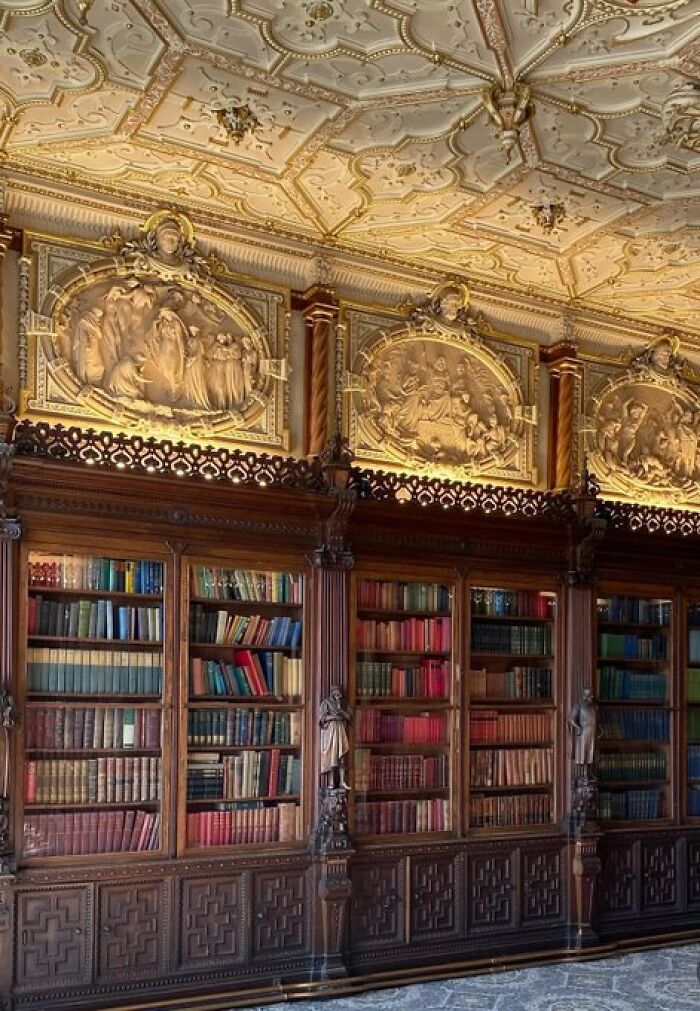 Books Deserved This Fancy Architecture, Don't You Think?