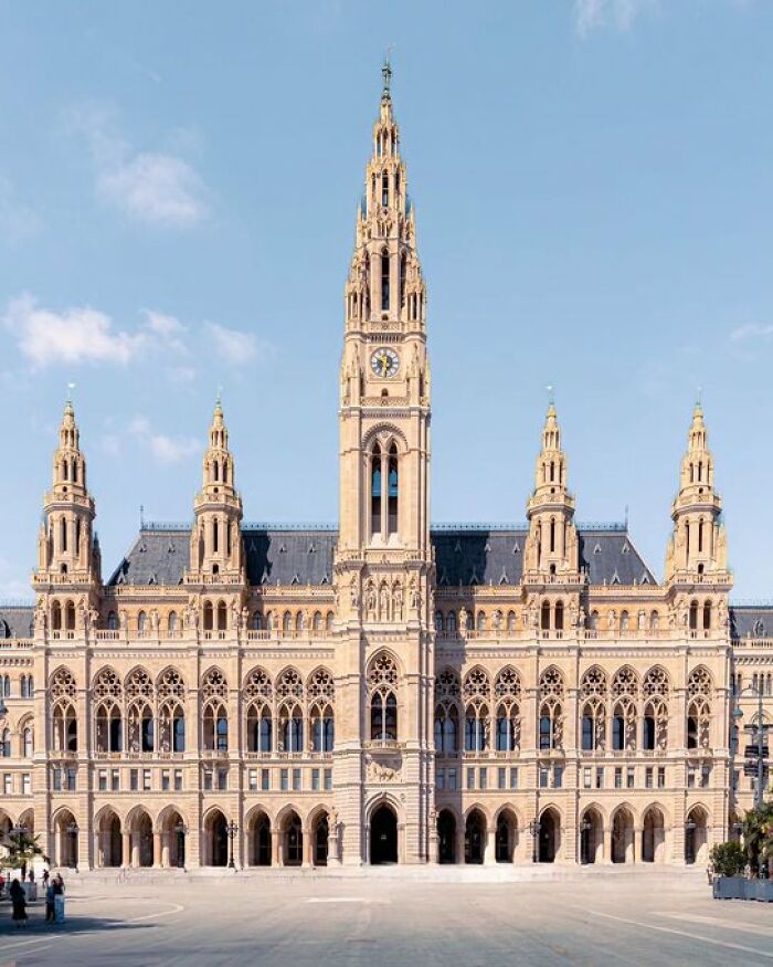 Public Buildings That Actually Inspire? Yes, Please!