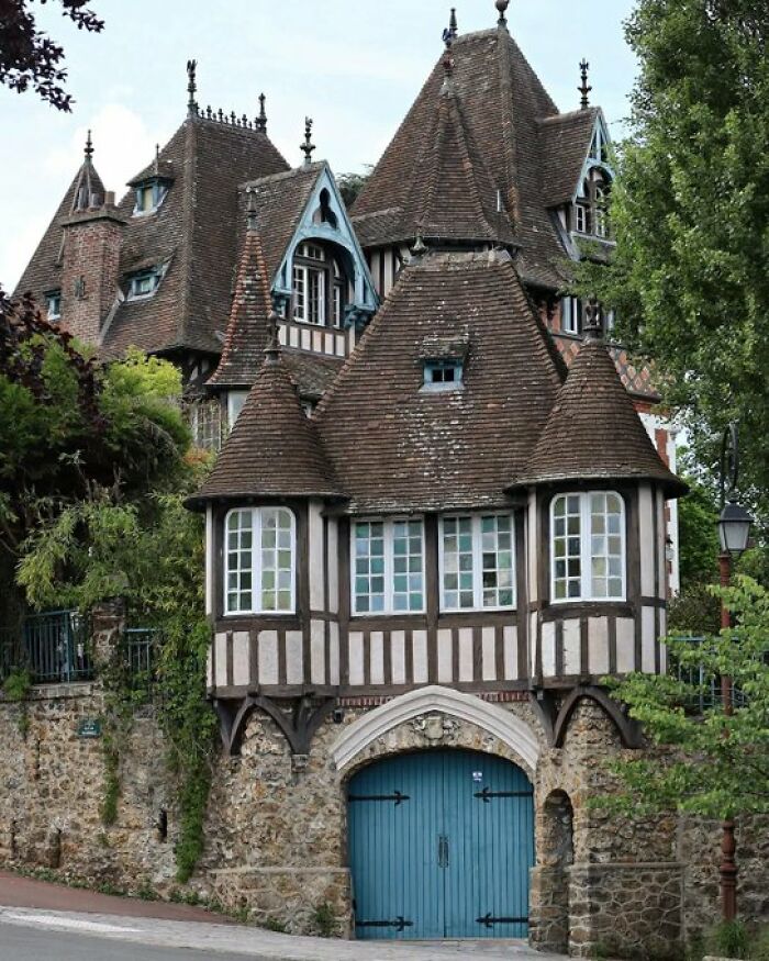 Big Fan of Those Classic Half-Timbered Homes
