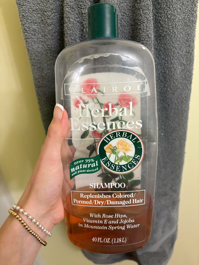 Shampoo At Aunt’s House Dates Back To The 90s. Smells Fine!