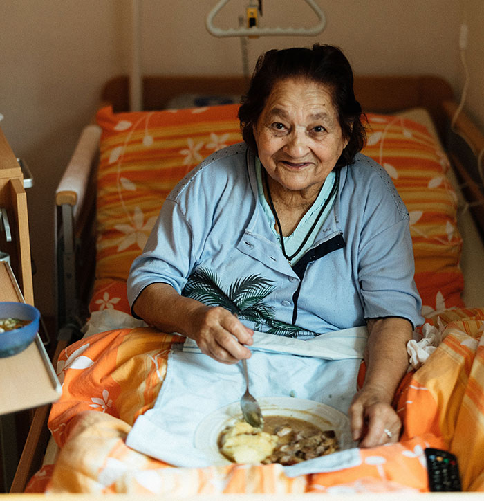 33 Wildest Things Patients Ever Told Nurses (No Filter, No Chill)