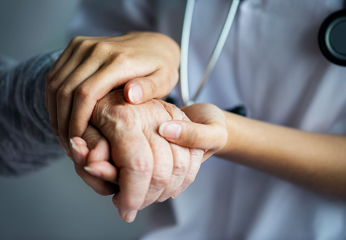 33 Wildest Things Patients Ever Told Nurses (No Filter, No Chill)