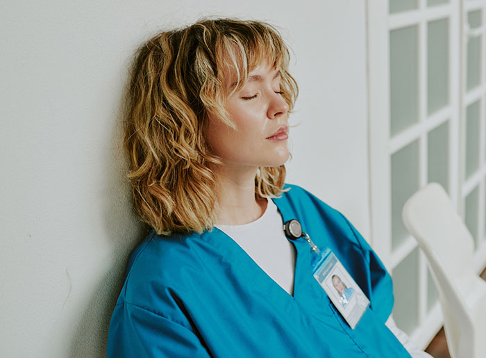 33 Wildest Things Patients Ever Told Nurses (No Filter, No Chill)