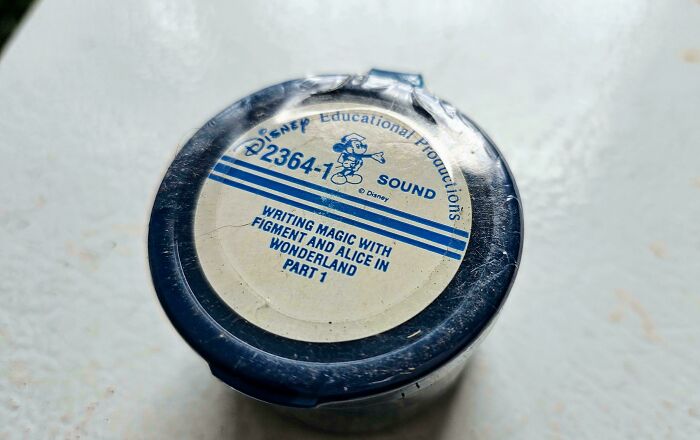 Hey, Check Out These 85 Wild Old Paper Treasures People Found Online