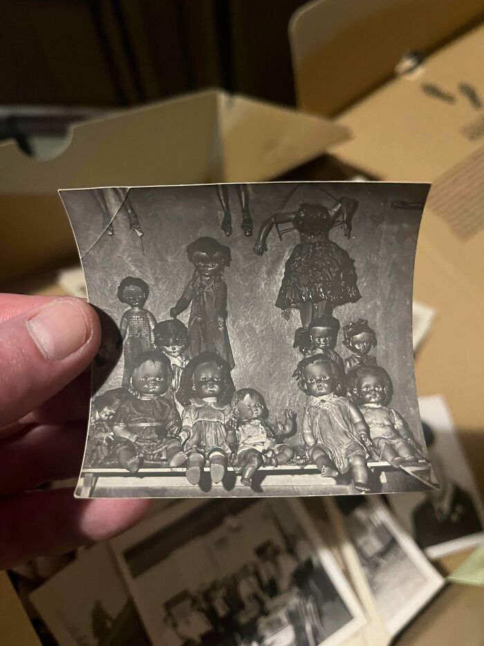Hey, Check Out These 85 Wild Old Paper Treasures People Found Online