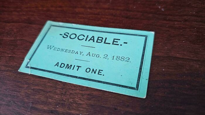 Hey, Check Out These 85 Wild Old Paper Treasures People Found Online