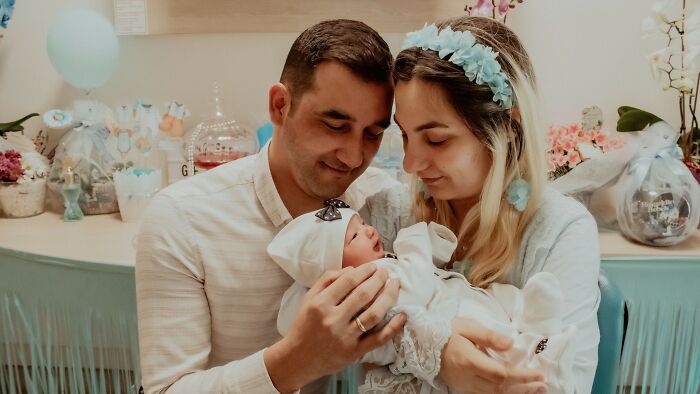 Friend Named Her Daughter ‘Ghiuliyette’ and Now We’re Fighting