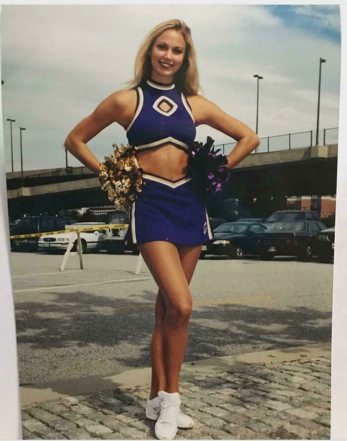 Wait, The '90s Are Back?! 73 Wild Pics That Totally Prove It