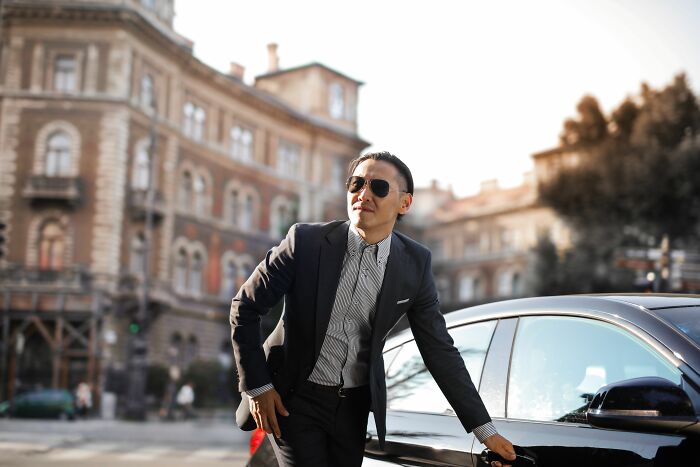 We Asked Women Who Married Rich: Here’s The Wild Side They Didn’t Warn You About
