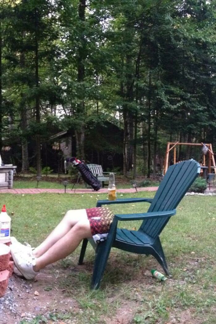 Disembodied Floating Legs—Panorama Magic!